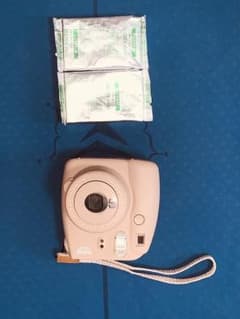 チェキ インスタントカメラ intax mini 8+ ココア色 +フィルム2袋のサムネイル