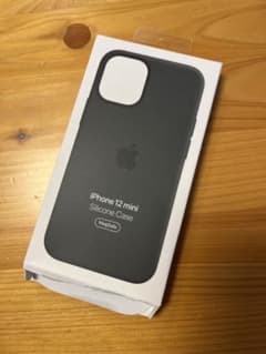 新品未使用　iphone 12 mini 純正シリコンケース　キプロスグリーンのサムネイル