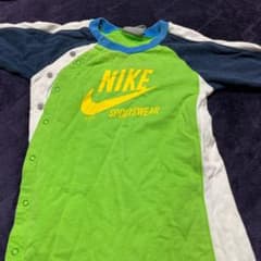 NIKE ロンパースのサムネイル