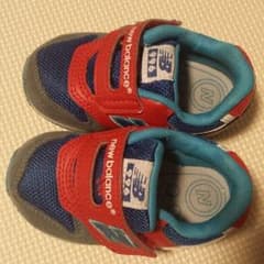 値下げしました。new balance  12cmのサムネイル