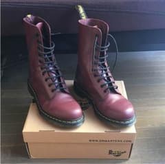 Dr.Martins 10ホール チェリーレッド 美品 UK8のサムネイル