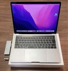 Mac Book Pro 13-inch(タッチバー機能付き）のサムネイル