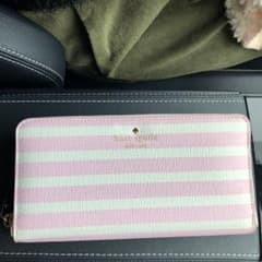 megumi様専用 kate spade 財布！のサムネイル