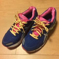 アシックス asics GEL ランニングシューズのサムネイル