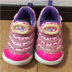 ナイキダイナモフリーのサムネイル