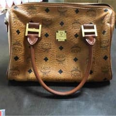 正規品 mcmバックのサムネイル