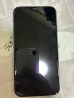 iPhone11のサムネイル