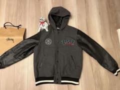 stussy INTERNATIONAL TRIBE スタジャン ノベルティ付きのサムネイル