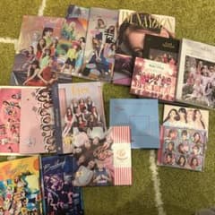 TWICE CDまとめ売り - メルカリ