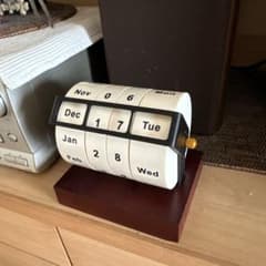 万年カレンダー 回転式 卓上 カレンダー （箱なし）のサムネイル