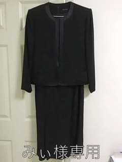 ブラックフォーマル 喪服 礼服 YUKI TORIIのサムネイル