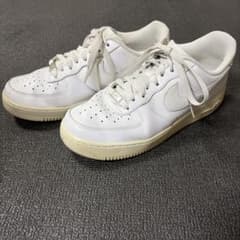 【26cm中古】ナイキ エアフォース1 ロー ホワイト ナイキ エアフォース1 07 ホワイト 26cm - メルカリ