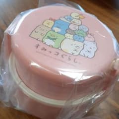 丸型ランチボックス２段(フォーク付)　すみっコぐらしのサムネイル