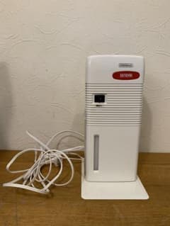 N0404-06☆SENDAK 押入れ除湿機 QS-101 白 コンパクト - メルカリ