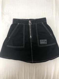 子ども服　140 パンツ　ブラックのサムネイル