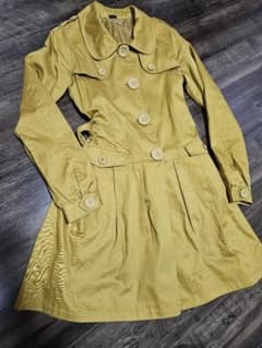 riche glamour　トレンチコート(ガーリー)のサムネイル