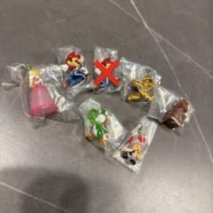 スーパーマリオ めじるしアクセサリー 7点セットのサムネイル