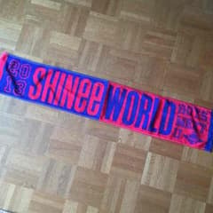 SHINee BOYS MEET U 2013 タオル 赤青のサムネイル