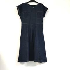 美品　ダーマコレクション　デニムワンピース　ひざ丈(М)のサムネイル