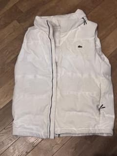 LACOSTE ホワイト ダウンベスト swag - メルカリ