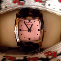 ☆まきちゃん様 専用☆        キティ アモンリザ 腕時計のサムネイル