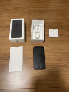 iPhone 7 Black 32 GB Softbankのサムネイル