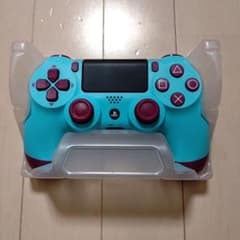 プレイステーション4 コントローラーのサムネイル