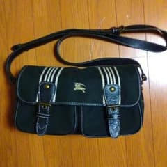 バーバリーブルー　レーベルのバックのサムネイル