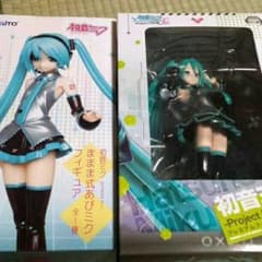 【2体セット】初音ミク プレミアムフィギュアのサムネイル