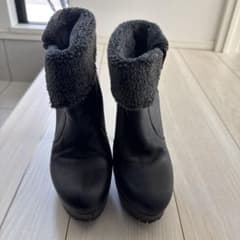 ファー付きレザーブーツ 高ヒールのサムネイル