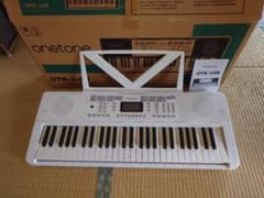 超美品　キーボードのサムネイル