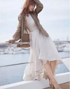 【完売品】SNIDEL 泉里香さん着用 ニットドッキングシアーワンピ IVORYのサムネイル