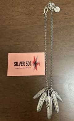 シルバー501 フェザーネックレス 5枚羽 - メルカリ