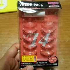 つけまつげ4セットのサムネイル