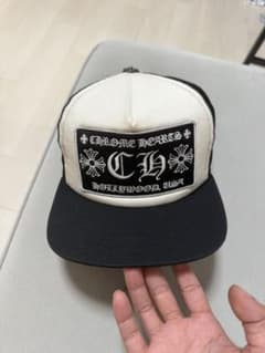 CHROME HEARTS トラッカーキャップ ブラック ホワイトのサムネイル