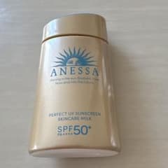 ANESSA ✨パーフェクトUV スキンケアミルク Nのサムネイル