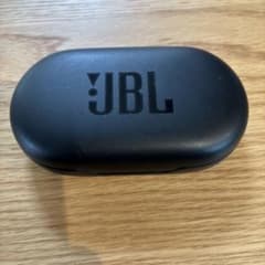 JBL ワイヤレスイヤホンのサムネイル