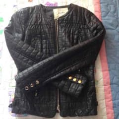 ZARA フェイクレザー キルティングジャケットのサムネイル