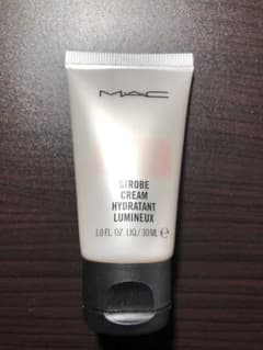 M・A・C ストロボクリーム ピンクライトのサムネイル