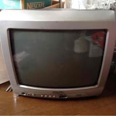 ブラウン管 テレビのサムネイル
