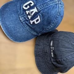 GAP デニム 、コムサ 黒デニム 46cm 帽子 2枚セットのサムネイル