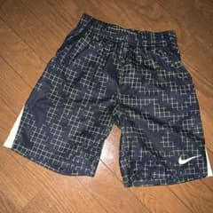 まー様専用2枚セットNIKE Dry fit pants キッズM sizeのサムネイル