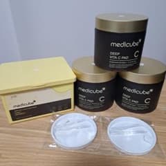 medicube DEEP VITA C PAD & QUICK MASK