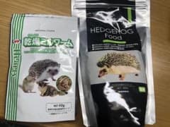 ハリネズミ専用フード+乾燥ミルワームのサムネイル