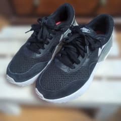 NIKE AIR MAX スニーカー ブラックのサムネイル