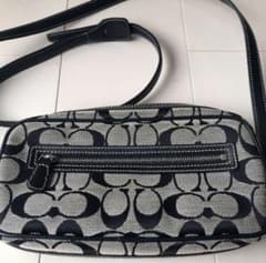 COACH ショルダーバッグのサムネイル