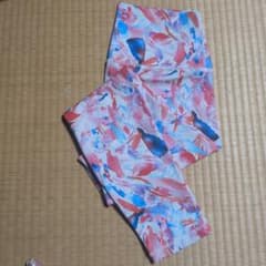 SUKALA ヨガウェア カラフルパターン　Mのサムネイル