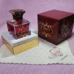 【激レア】超美品  香水  Aladina  オードパルファムのサムネイル