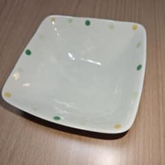 ドット柄 スクエア深皿