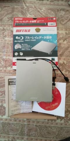 ★★美品　バッファロー　外付けブルーレイドライブ　BRXL-PT6U2V-SVDのサムネイル